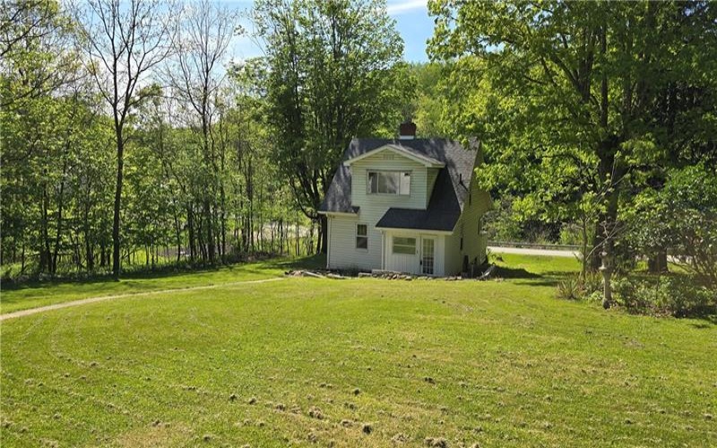 172 Speers Rd, Grindstone, 15442, 2 Bedrooms Bedrooms, 7 Rooms Rooms,1 BathroomBathrooms,Residential,For Sale,Speers Rd,1700347