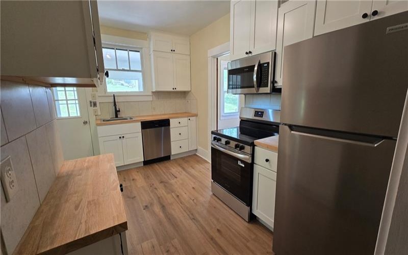 172 Speers Rd, Grindstone, 15442, 2 Bedrooms Bedrooms, 7 Rooms Rooms,1 BathroomBathrooms,Residential,For Sale,Speers Rd,1700347
