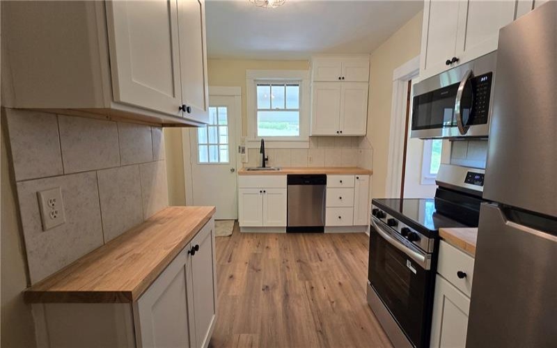 172 Speers Rd, Grindstone, 15442, 2 Bedrooms Bedrooms, 7 Rooms Rooms,1 BathroomBathrooms,Residential,For Sale,Speers Rd,1700347