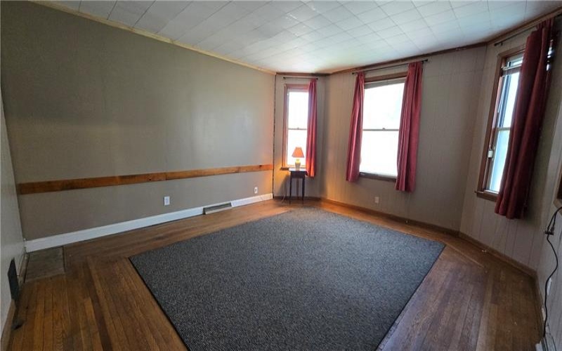 1150 Pittsburgh St, Connellsville, 15425, 4 Bedrooms Bedrooms, 9 Rooms Rooms,1.1 BathroomsBathrooms,Residential,For Sale,Pittsburgh St,1700348