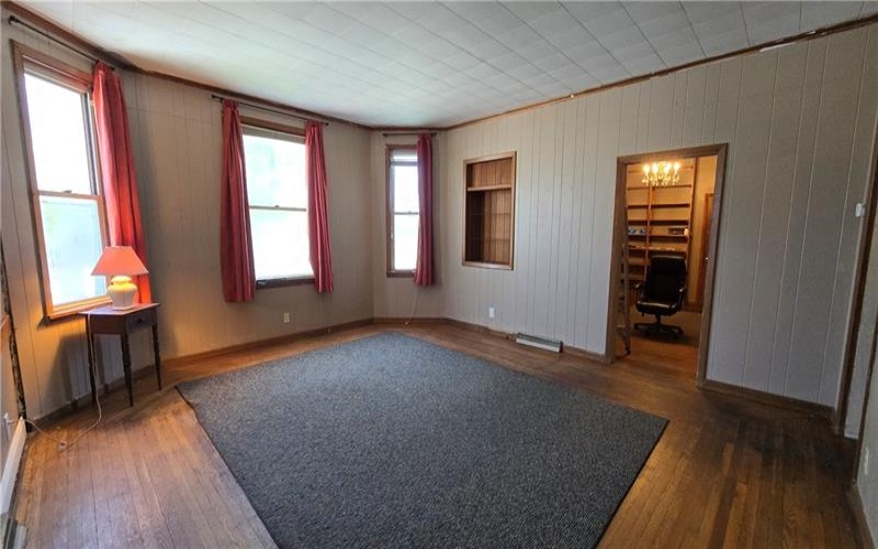 1150 Pittsburgh St, Connellsville, 15425, 4 Bedrooms Bedrooms, 9 Rooms Rooms,1.1 BathroomsBathrooms,Residential,For Sale,Pittsburgh St,1700348