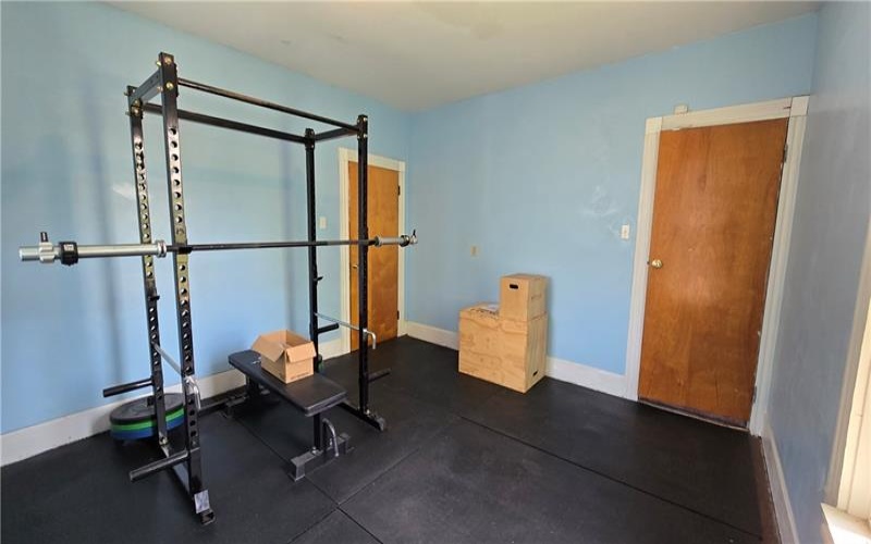 1150 Pittsburgh St, Connellsville, 15425, 4 Bedrooms Bedrooms, 9 Rooms Rooms,1.1 BathroomsBathrooms,Residential,For Sale,Pittsburgh St,1700348
