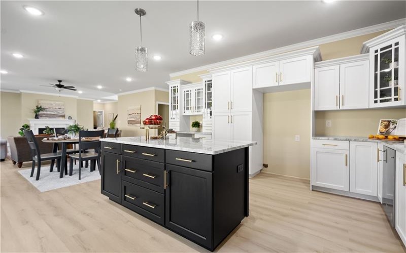 112 Harrowgate Lane, McMurray, 15317, 4 Bedrooms Bedrooms, 12 Rooms Rooms,3.2 BathroomsBathrooms,Residential,For Sale,Harrowgate Lane,1700447