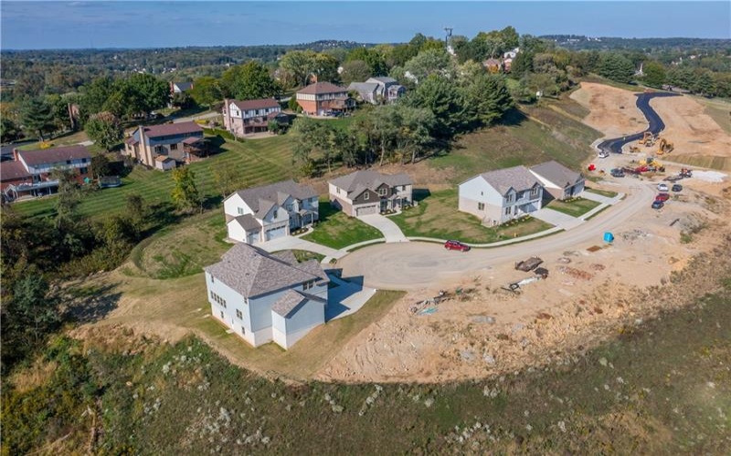 112 Harrowgate Lane, McMurray, 15317, 4 Bedrooms Bedrooms, 12 Rooms Rooms,3.2 BathroomsBathrooms,Residential,For Sale,Harrowgate Lane,1700447