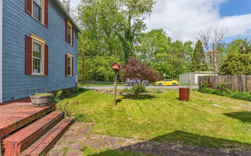 37 Water St, Point Marion, 15474, 2 Bedrooms Bedrooms, 8 Rooms Rooms,2 BathroomsBathrooms,Residential,For Sale,Water St,1700536