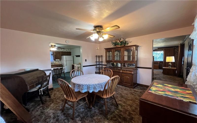 1861 Pickford St, Irwin, 15642, 3 Bedrooms Bedrooms, 9 Rooms Rooms,2.1 BathroomsBathrooms,Residential,For Sale,Pickford St,1678948