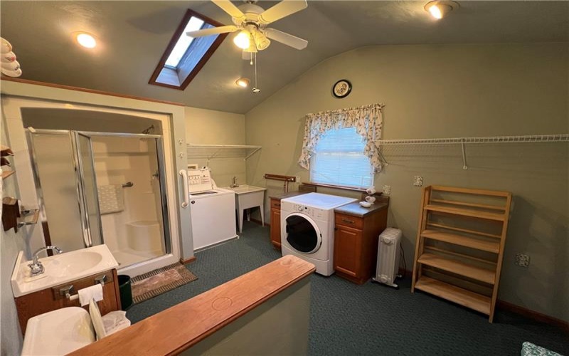 1861 Pickford St, Irwin, 15642, 3 Bedrooms Bedrooms, 9 Rooms Rooms,2.1 BathroomsBathrooms,Residential,For Sale,Pickford St,1678948