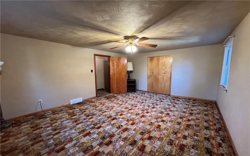1861 Pickford St, Irwin, 15642, 3 Bedrooms Bedrooms, 9 Rooms Rooms,2.1 BathroomsBathrooms,Residential,For Sale,Pickford St,1678948
