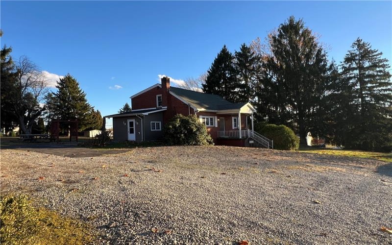 1861 Pickford St, Irwin, 15642, 3 Bedrooms Bedrooms, 9 Rooms Rooms,2.1 BathroomsBathrooms,Residential,For Sale,Pickford St,1678948