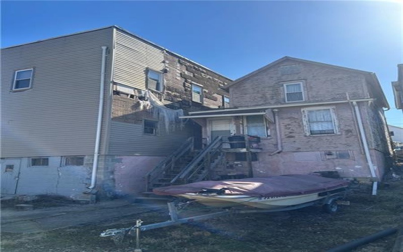 704/706 Holland Street, Vandergrift, 15690, ,Multi-unit,For Sale,Holland Street,1699598