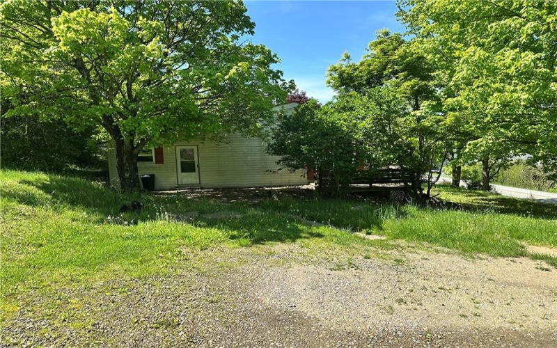 4955 Bulltown Road, Murrysville, 15668, 3 Bedrooms Bedrooms, ,1 BathroomBathrooms,Lease,For Sale,Bulltown Road,1700344
