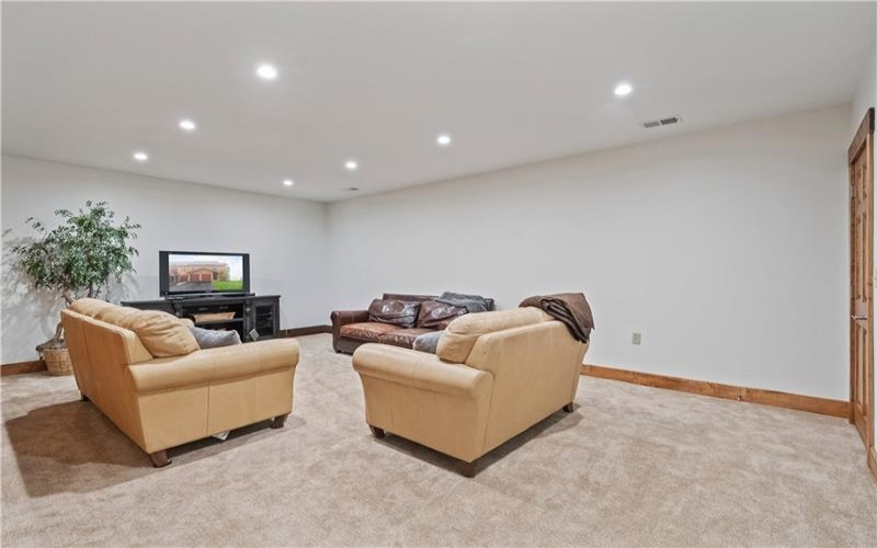 166 Southwind Drive, Champion, 15622, 5 Bedrooms Bedrooms, ,3.1 BathroomsBathrooms,Residential,For Sale,Southwind Drive,1700596