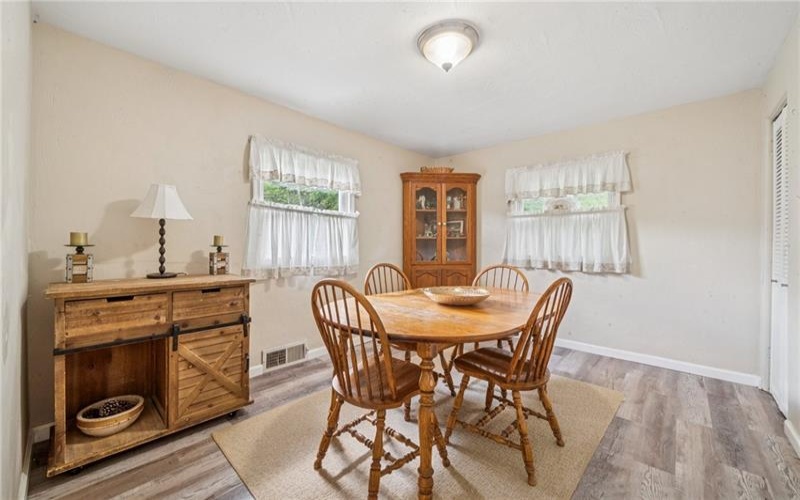 403 Mary St, Jeannette, 15644, 3 Bedrooms Bedrooms, ,1 BathroomBathrooms,Residential,For Sale,Mary St,1700528