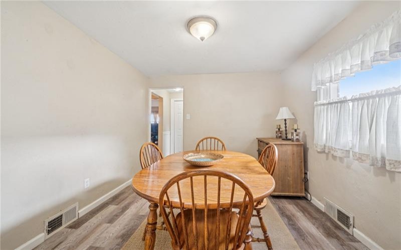403 Mary St, Jeannette, 15644, 3 Bedrooms Bedrooms, ,1 BathroomBathrooms,Residential,For Sale,Mary St,1700528