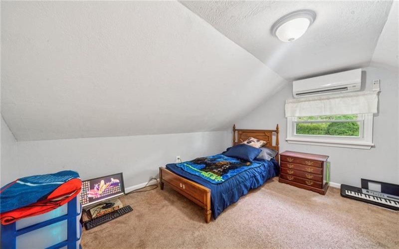 403 Mary St, Jeannette, 15644, 3 Bedrooms Bedrooms, ,1 BathroomBathrooms,Residential,For Sale,Mary St,1700528
