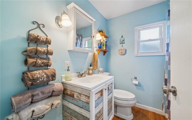 403 Mary St, Jeannette, 15644, 3 Bedrooms Bedrooms, ,1 BathroomBathrooms,Residential,For Sale,Mary St,1700528