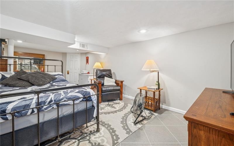 403 Mary St, Jeannette, 15644, 3 Bedrooms Bedrooms, ,1 BathroomBathrooms,Residential,For Sale,Mary St,1700528