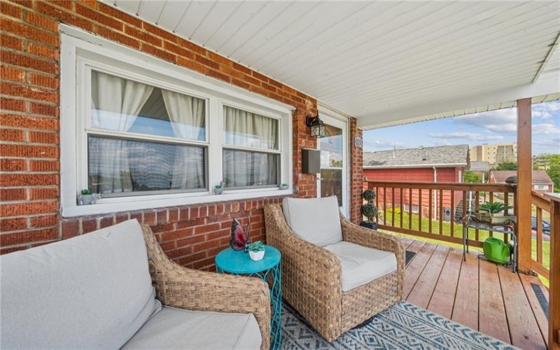 403 Mary St, Jeannette, 15644, 3 Bedrooms Bedrooms, ,1 BathroomBathrooms,Residential,For Sale,Mary St,1700528
