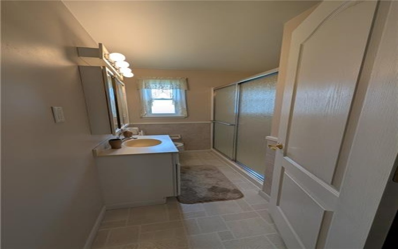 880 Northeast dr, Irwin, 15642, 3 Bedrooms Bedrooms, 5 Rooms Rooms,2 BathroomsBathrooms,Residential,For Sale,Northeast dr,1699459