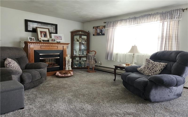 807 1st Ave, Derry, 15627, 3 Bedrooms Bedrooms, ,1 BathroomBathrooms,Residential,For Sale,1st Ave,1700262