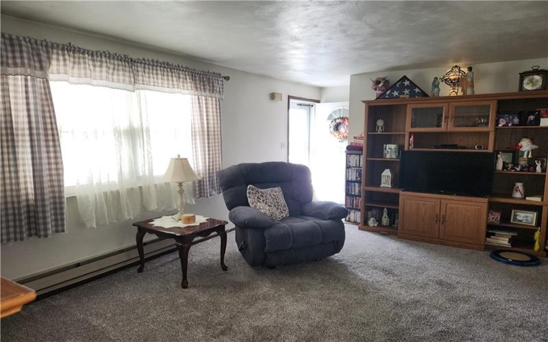 807 1st Ave, Derry, 15627, 3 Bedrooms Bedrooms, ,1 BathroomBathrooms,Residential,For Sale,1st Ave,1700262