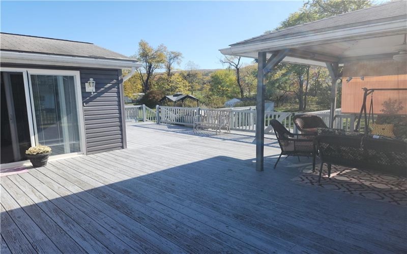 807 1st Ave, Derry, 15627, 3 Bedrooms Bedrooms, ,1 BathroomBathrooms,Residential,For Sale,1st Ave,1700262