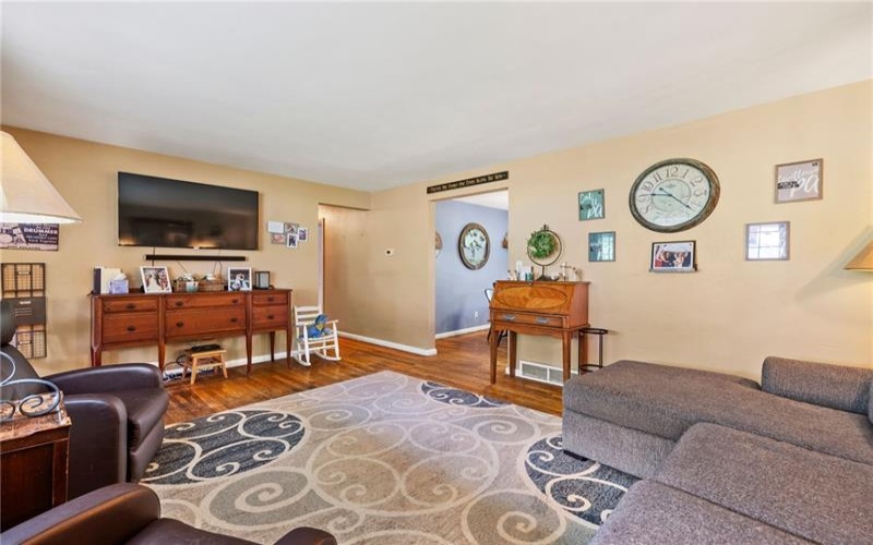 840 Williams St, Washington, 15301, 4 Bedrooms Bedrooms, 9 Rooms Rooms,1.2 BathroomsBathrooms,Residential,For Sale,Williams St,1700620