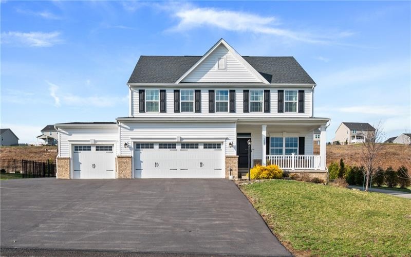 1089 Wedgewood Dr, Jeannette, 15644, 4 Bedrooms Bedrooms, 8 Rooms Rooms,2.1 BathroomsBathrooms,Residential,For Sale,Wedgewood Dr,1700621