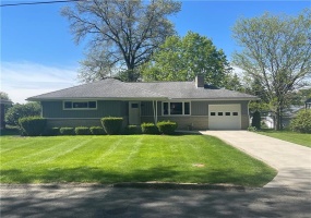 855 Sanner St, Somerset, 15501, 3 Bedrooms Bedrooms, 5 Rooms Rooms,2 BathroomsBathrooms,Residential,For Sale,Sanner St,1700643
