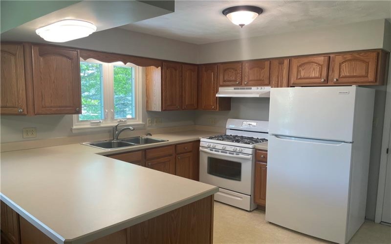 855 Sanner St, Somerset, 15501, 3 Bedrooms Bedrooms, 5 Rooms Rooms,2 BathroomsBathrooms,Residential,For Sale,Sanner St,1700643