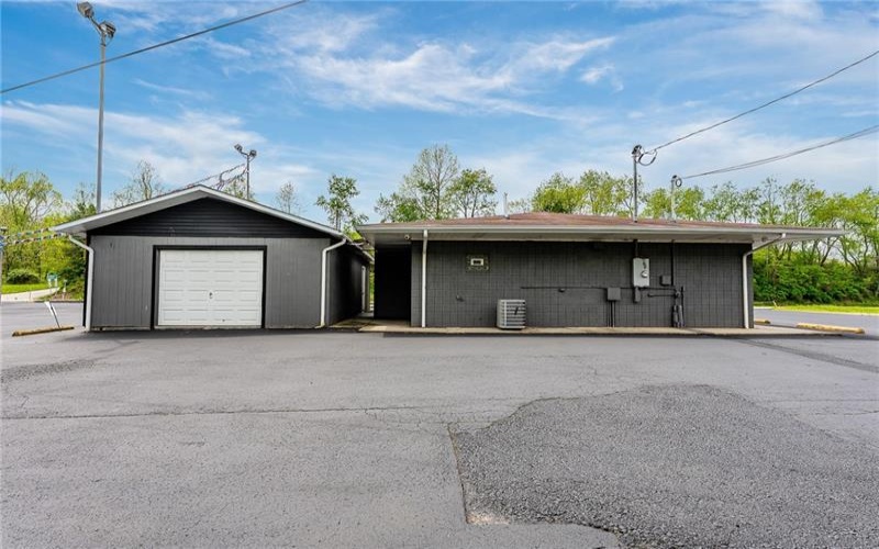 1310 Pittsburgh Rd, Uniontown, 15401, ,Commercial-industrial-business,For Sale,Pittsburgh Rd,1700739