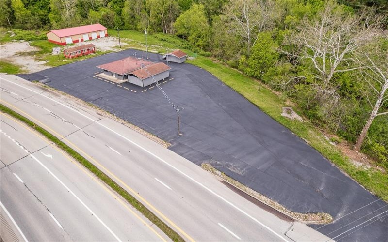 1310 Pittsburgh Rd, Uniontown, 15401, ,Commercial-industrial-business,For Sale,Pittsburgh Rd,1700739