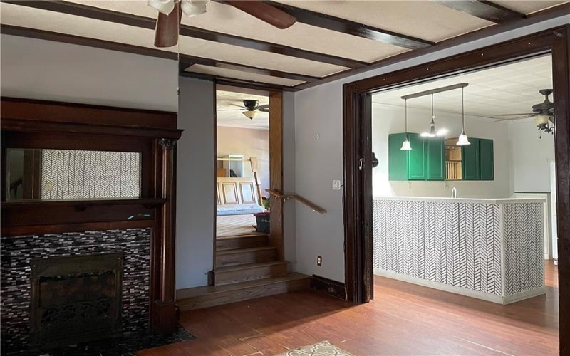 9 Gratz St, Penn, 15675, 4 Bedrooms Bedrooms, 11 Rooms Rooms,2.2 BathroomsBathrooms,Residential,For Sale,Gratz St,1689303