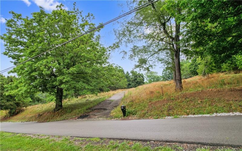 810 McElree Rd, Washington, 15301, 3 Bedrooms Bedrooms, ,1 BathroomBathrooms,Residential,For Sale,McElree Rd,1690693