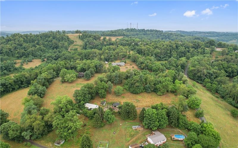 810 McElree Rd, Washington, 15301, 3 Bedrooms Bedrooms, ,1 BathroomBathrooms,Residential,For Sale,McElree Rd,1690693