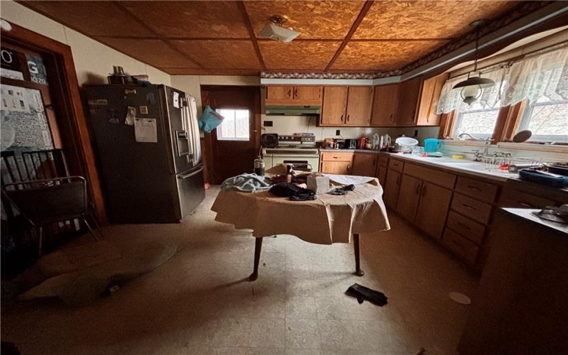 810 McElree Rd, Washington, 15301, 3 Bedrooms Bedrooms, ,1 BathroomBathrooms,Residential,For Sale,McElree Rd,1690693