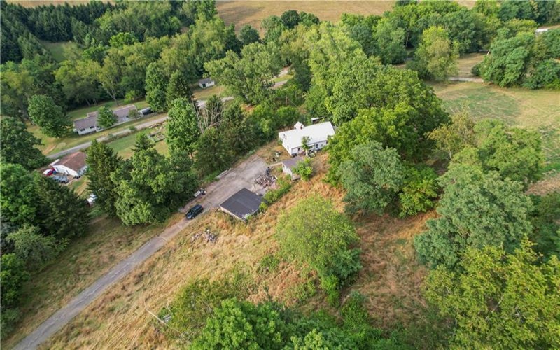 810 McElree Rd, Washington, 15301, 3 Bedrooms Bedrooms, ,1 BathroomBathrooms,Residential,For Sale,McElree Rd,1690693