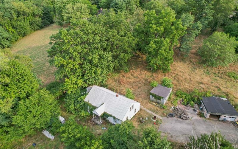 810 McElree Rd, Washington, 15301, 3 Bedrooms Bedrooms, ,1 BathroomBathrooms,Residential,For Sale,McElree Rd,1690693