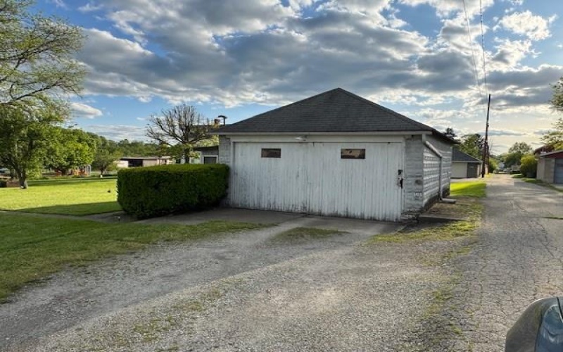 513 Mt. Pleasant Road, Scottdale, 15683, 2 Bedrooms Bedrooms, 5 Rooms Rooms,1 BathroomBathrooms,Residential,For Sale,Mt. Pleasant Road,1700626
