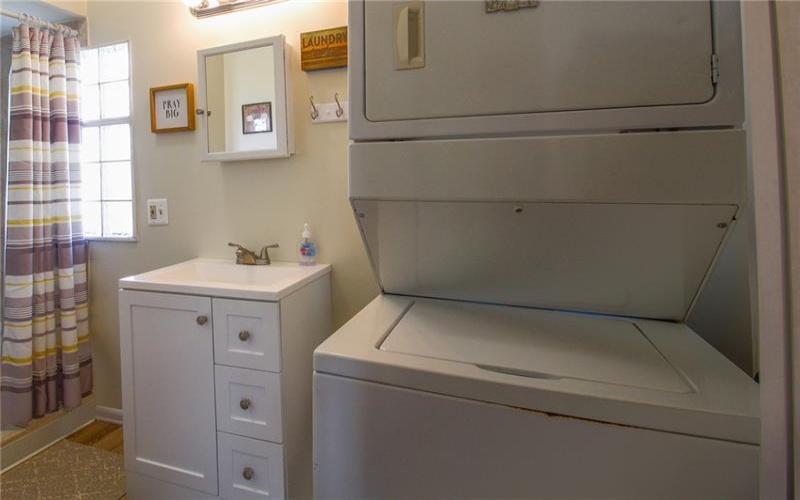 235 Hallam Ave, Washington, 15301, 3 Bedrooms Bedrooms, ,2 BathroomsBathrooms,Residential,For Sale,Hallam Ave,1700645