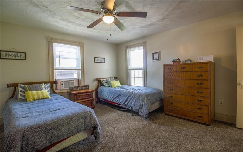 235 Hallam Ave, Washington, 15301, 3 Bedrooms Bedrooms, ,2 BathroomsBathrooms,Residential,For Sale,Hallam Ave,1700645