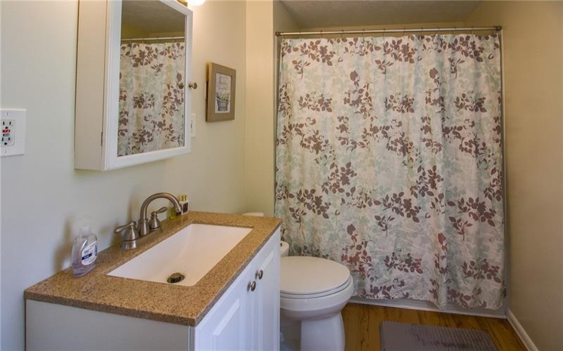 235 Hallam Ave, Washington, 15301, 3 Bedrooms Bedrooms, ,2 BathroomsBathrooms,Residential,For Sale,Hallam Ave,1700645