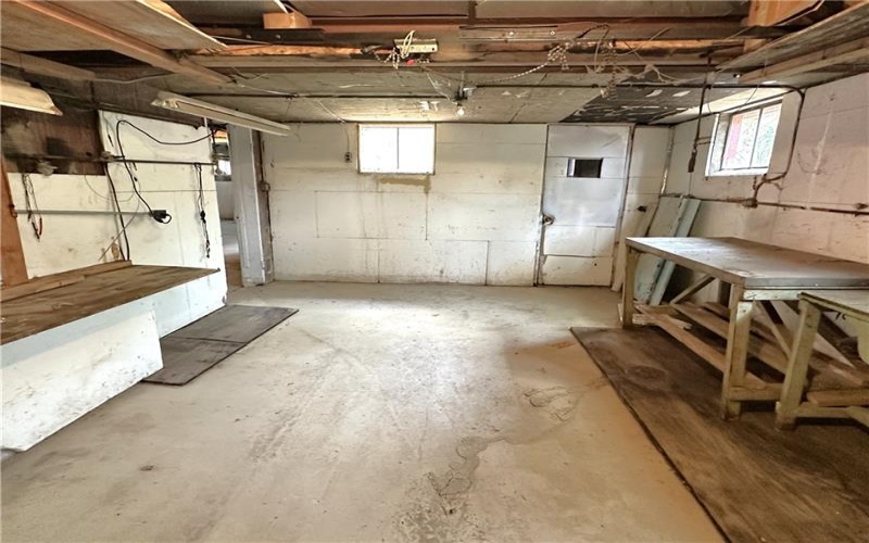 1158 Thermo Village Road, Hunker, 15601, 2 Bedrooms Bedrooms, 6 Rooms Rooms,1 BathroomBathrooms,Residential,For Sale,Thermo Village Road,1700764