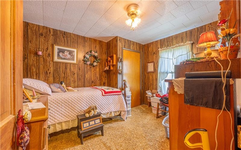 135 Oak Forest Rd, Brave, 15316, 3 Bedrooms Bedrooms, ,1 BathroomBathrooms,Residential,For Sale,Oak Forest Rd,1700778
