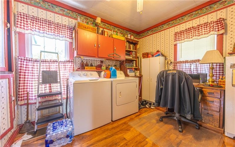 135 Oak Forest Rd, Brave, 15316, 3 Bedrooms Bedrooms, ,1 BathroomBathrooms,Residential,For Sale,Oak Forest Rd,1700778