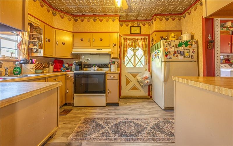135 Oak Forest Rd, Brave, 15316, 3 Bedrooms Bedrooms, ,1 BathroomBathrooms,Residential,For Sale,Oak Forest Rd,1700778