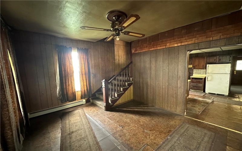 814 Walker Street, Garrett, 15542, 3 Bedrooms Bedrooms, ,1 BathroomBathrooms,Residential,For Sale,Walker Street,1700794