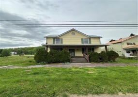 814 Walker Street, Garrett, 15542, 3 Bedrooms Bedrooms, ,1 BathroomBathrooms,Residential,For Sale,Walker Street,1700794