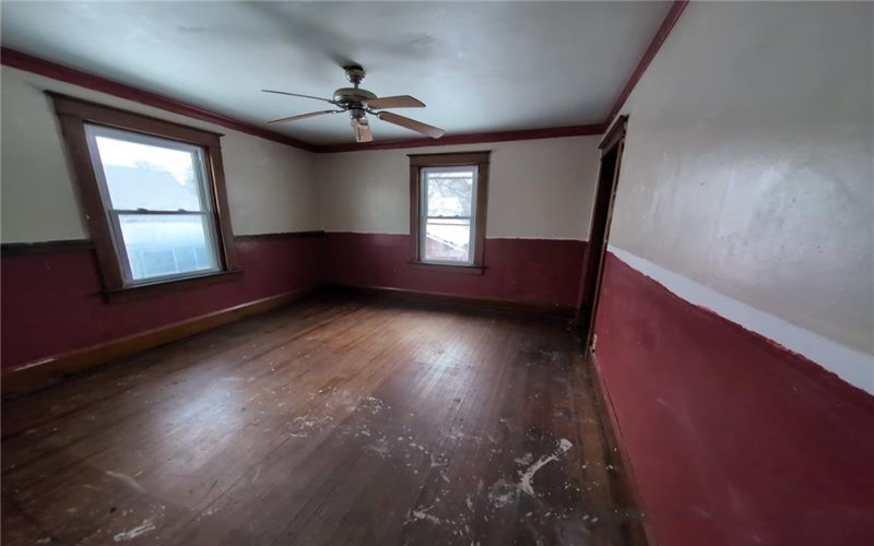 43 Mifflin Avenue, Uniontown, 15401, 4 Bedrooms Bedrooms, 7 Rooms Rooms,2 BathroomsBathrooms,Residential,For Sale,Mifflin Avenue,1700990
