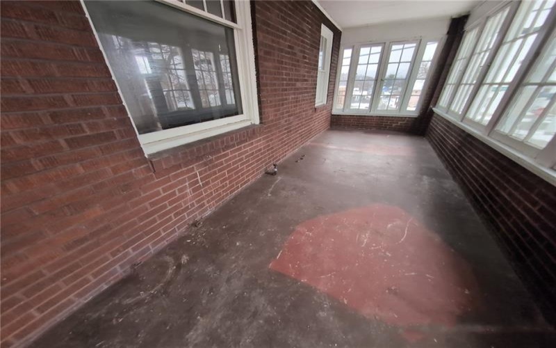 43 Mifflin Avenue, Uniontown, 15401, 4 Bedrooms Bedrooms, 7 Rooms Rooms,2 BathroomsBathrooms,Residential,For Sale,Mifflin Avenue,1700990